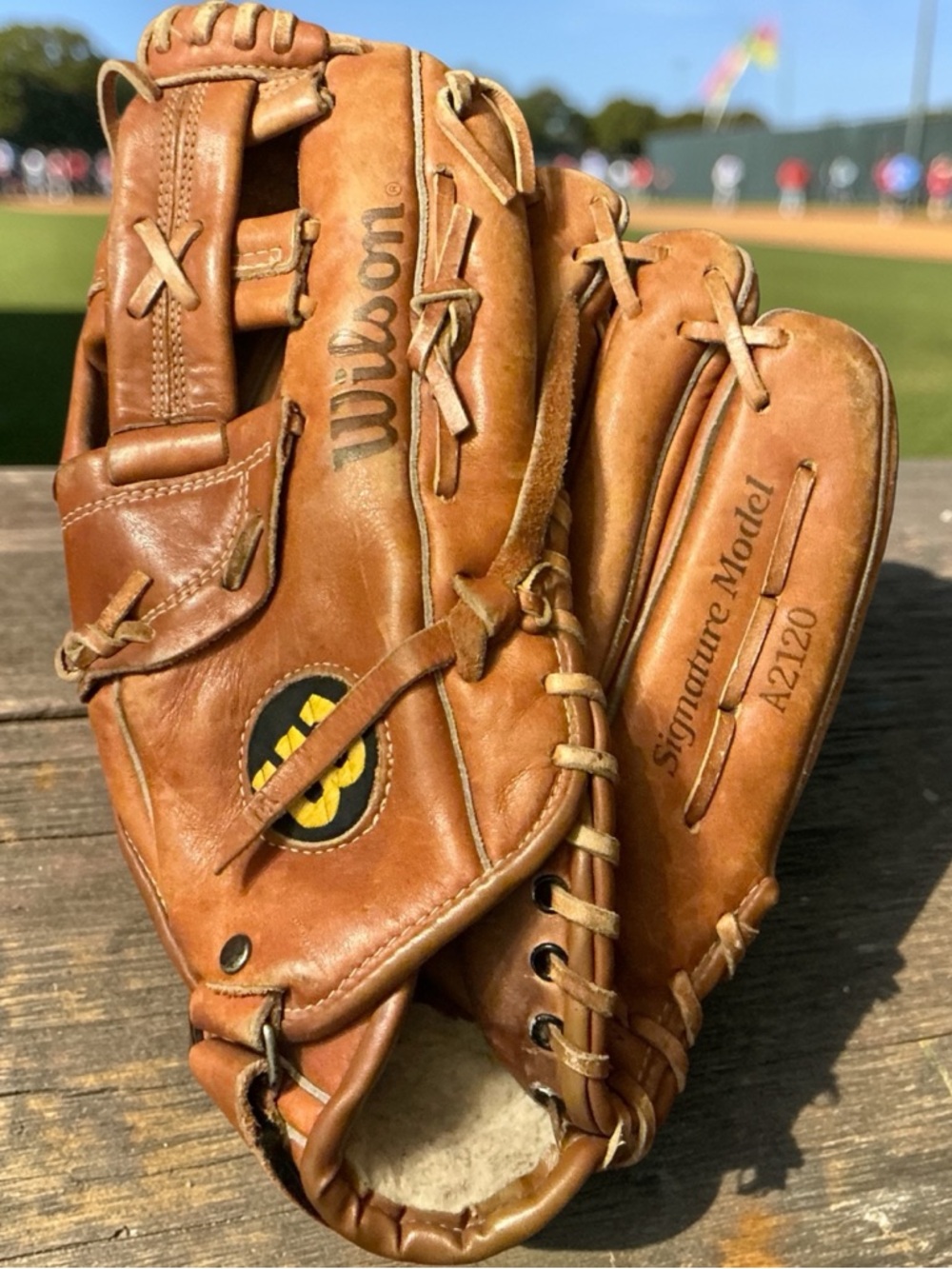 Wilson Tan Leather Men's Baseball Glove - Signature Model A2120